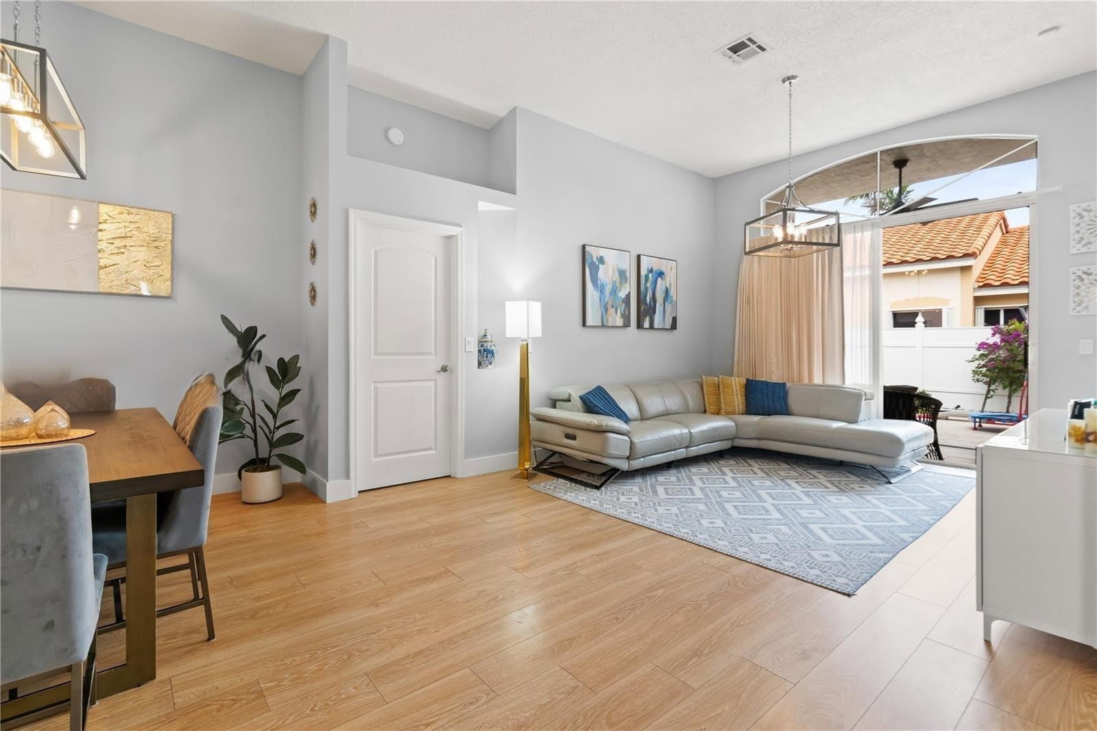 17851 Northwest 19th Street – photo 4