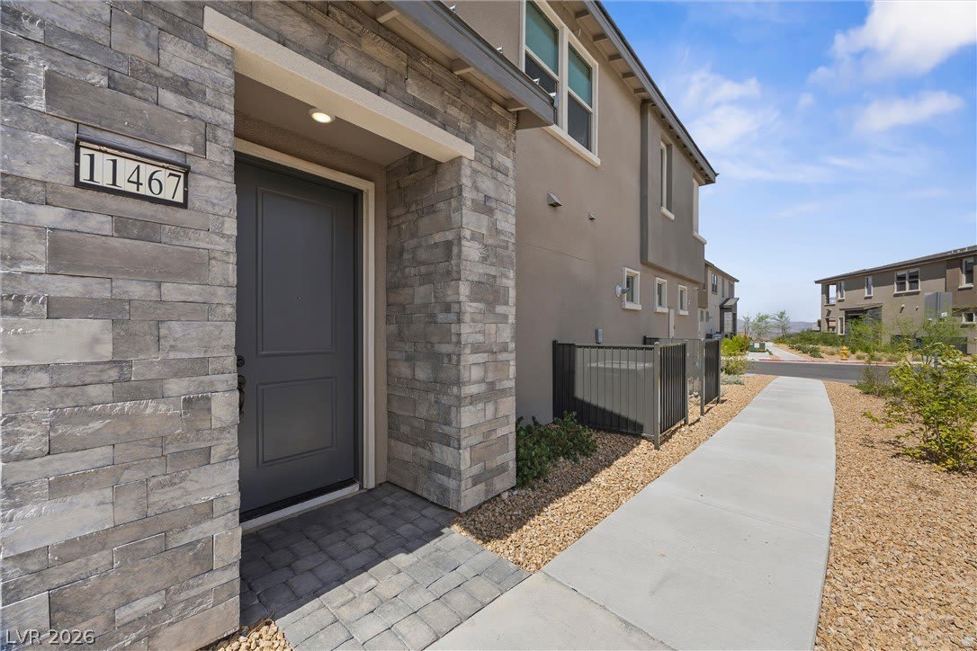 11467 Contour Avenue – photo 4