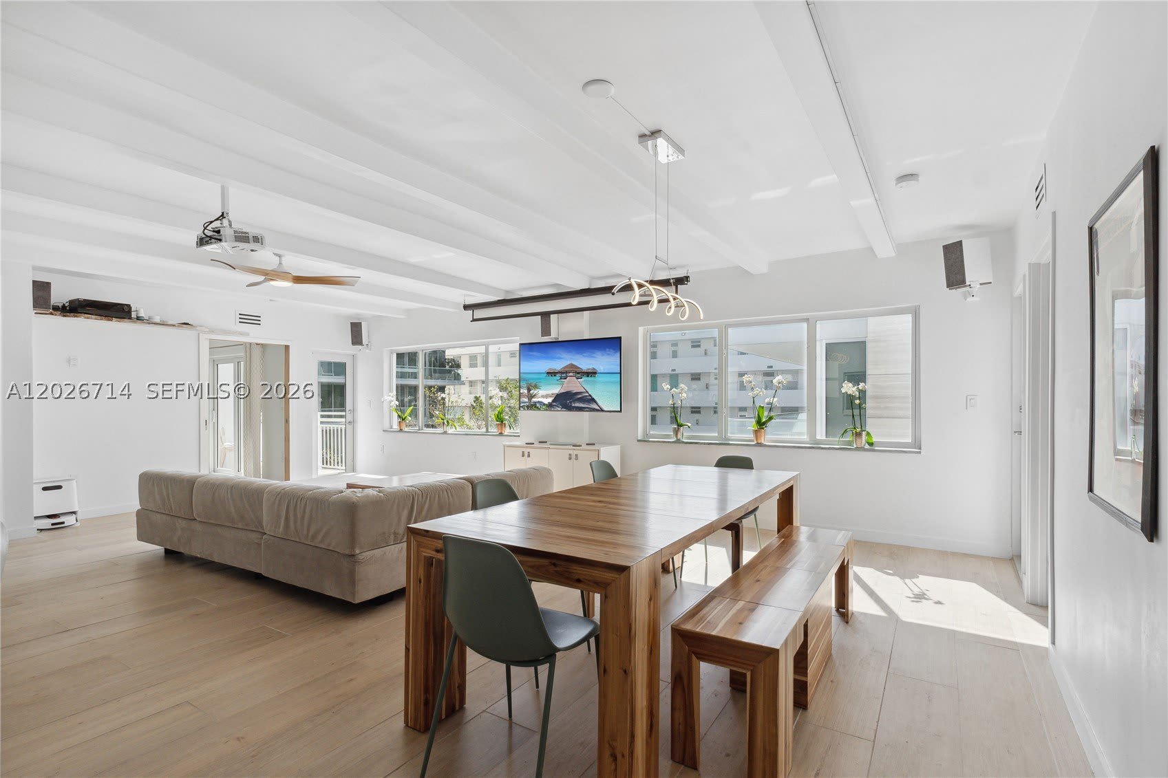 325 Ocean Dr – photo 2