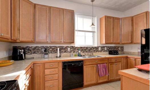 310 Elm Avenue – photo 2