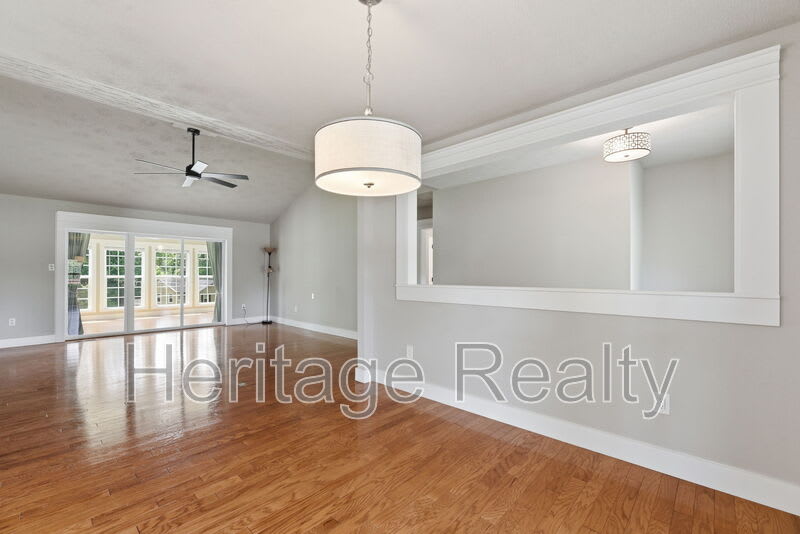 2707 Lady Bug Lane – photo 5