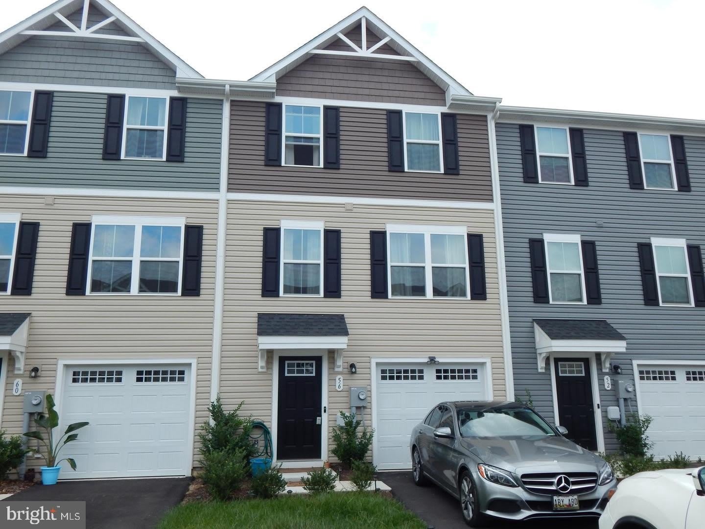 56 WIGGLES CT – photo 1