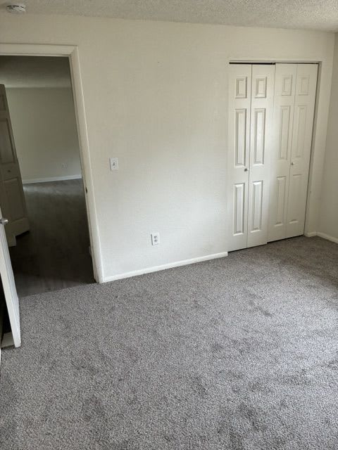 300 Ruby Street – photo 3