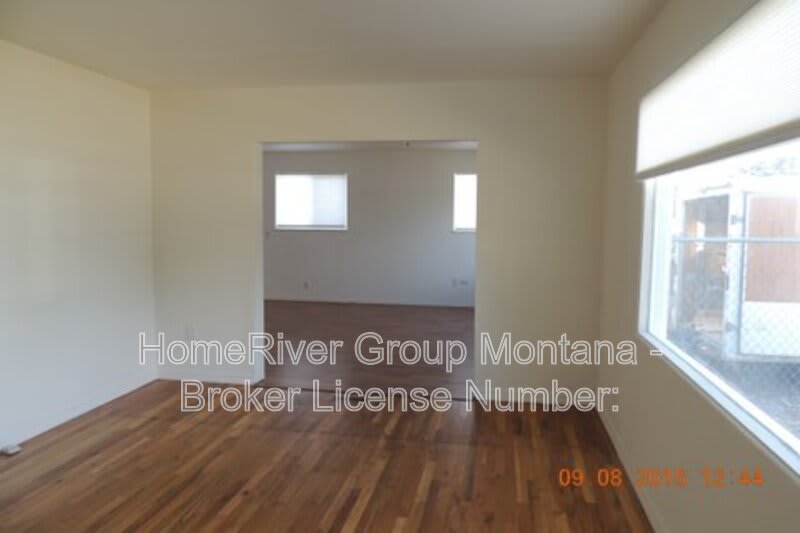 2241 Dearborn Ave – photo 2