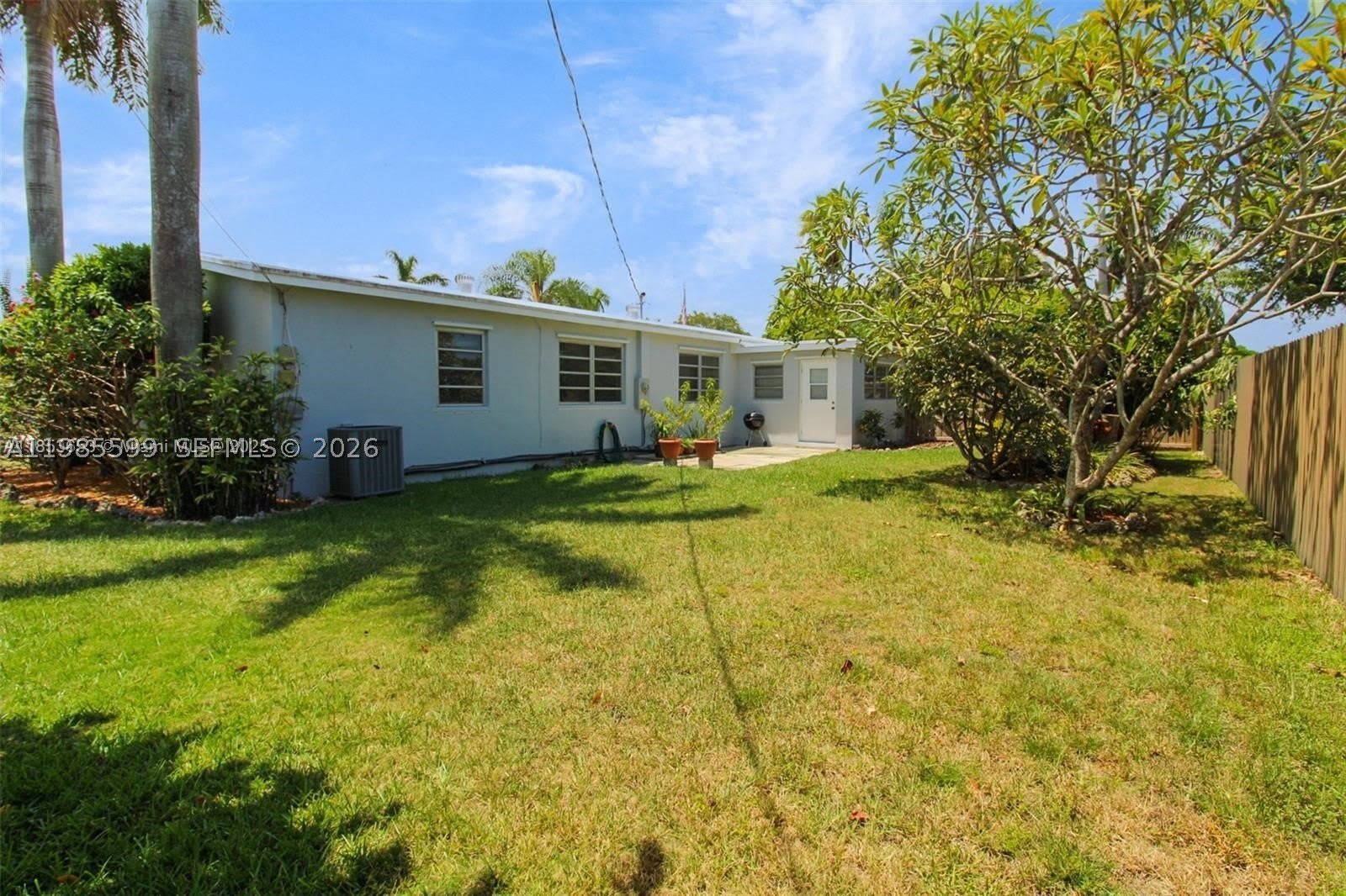 10250 Caribbean Blvd – photo 5