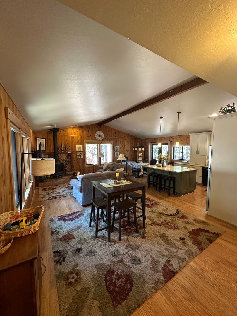 Welcoming 3 Bed Ski Lease in Tahoe Donner – photo 3