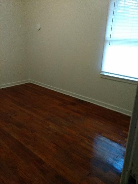 675 E Caston St – photo 5