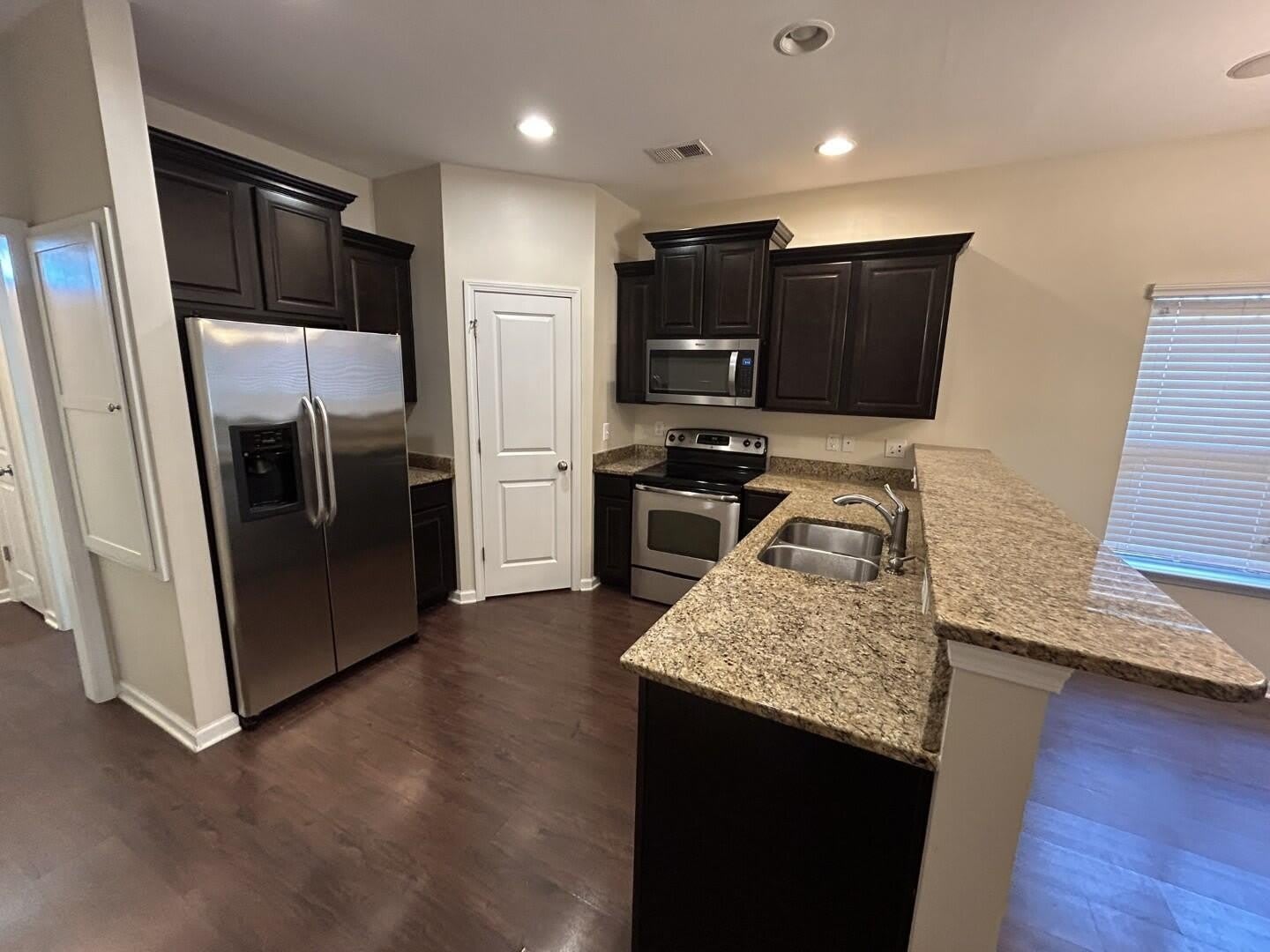 1566 Ruger Drive – photo 4