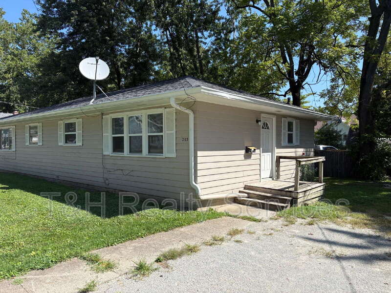 203 South Starter Street – photo 1