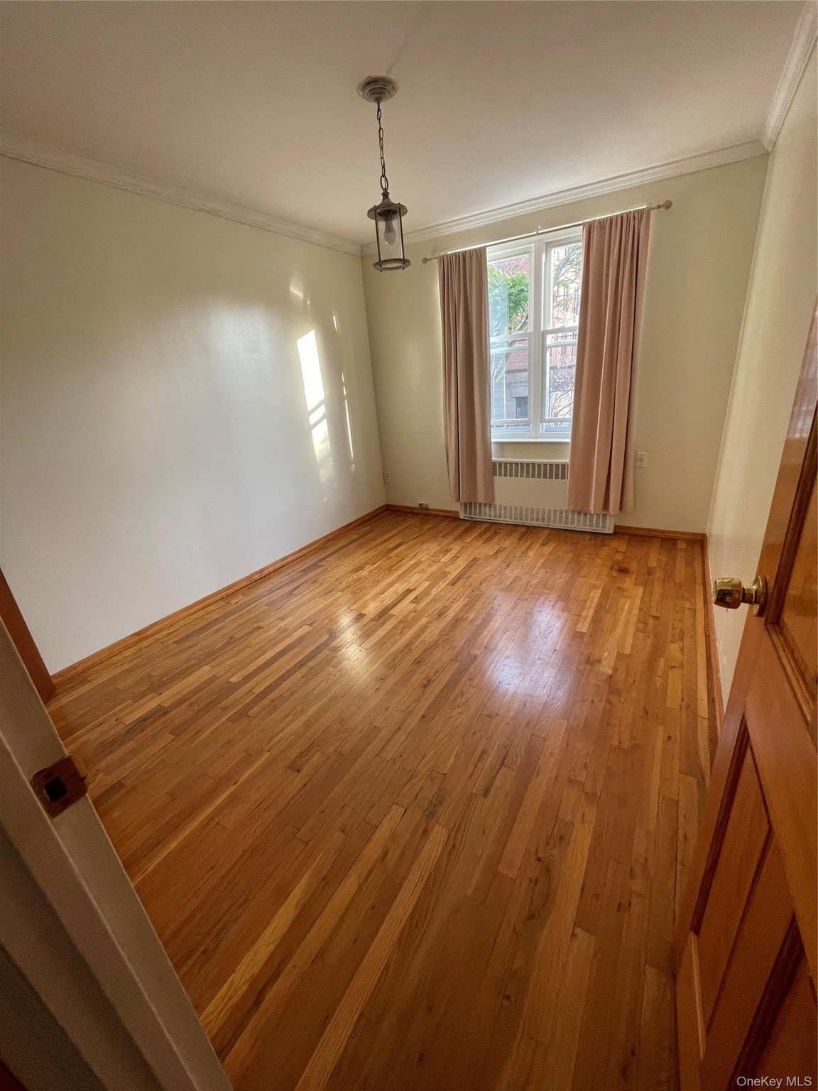 1212 E 98th Street – photo 2