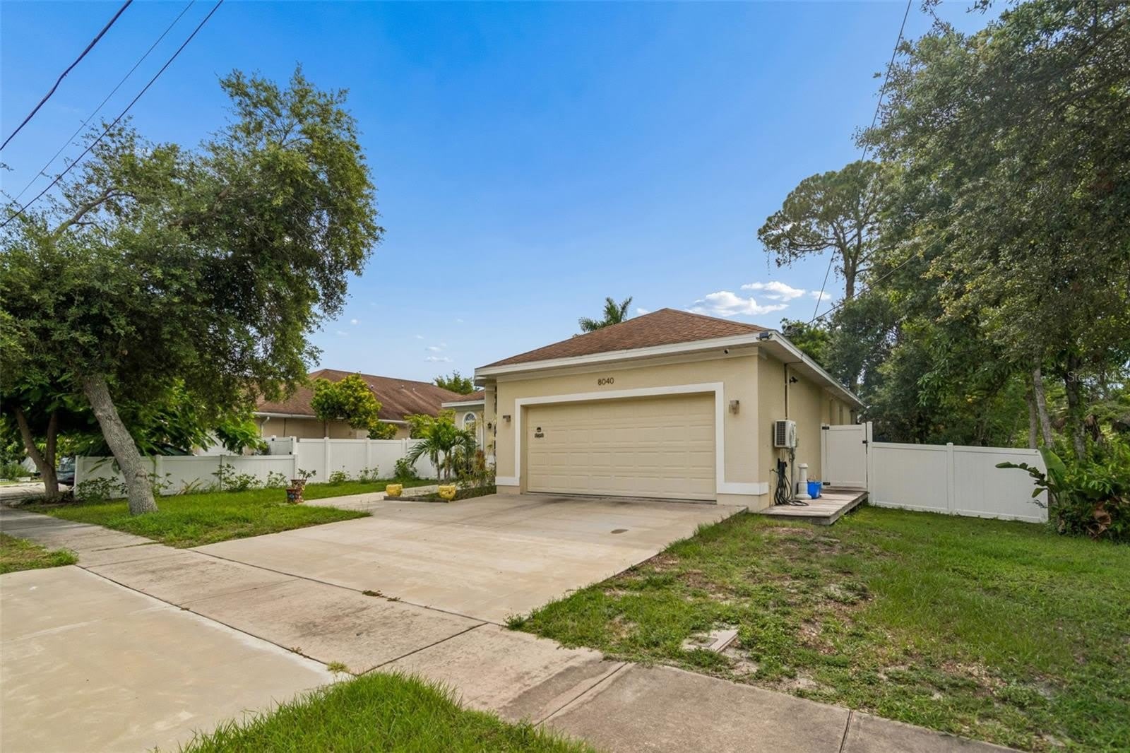8040 57Th Street N – photo 2