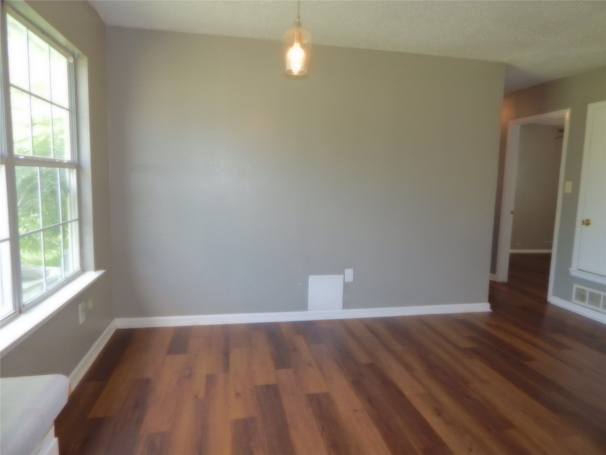 1018 N Powell Parkway – photo 4