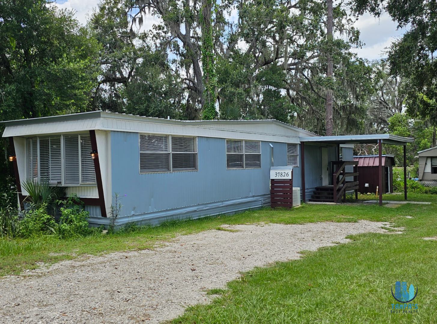 *MOVE-IN SPECIAL* Amazing Rental in Zephyrhills – photo 2