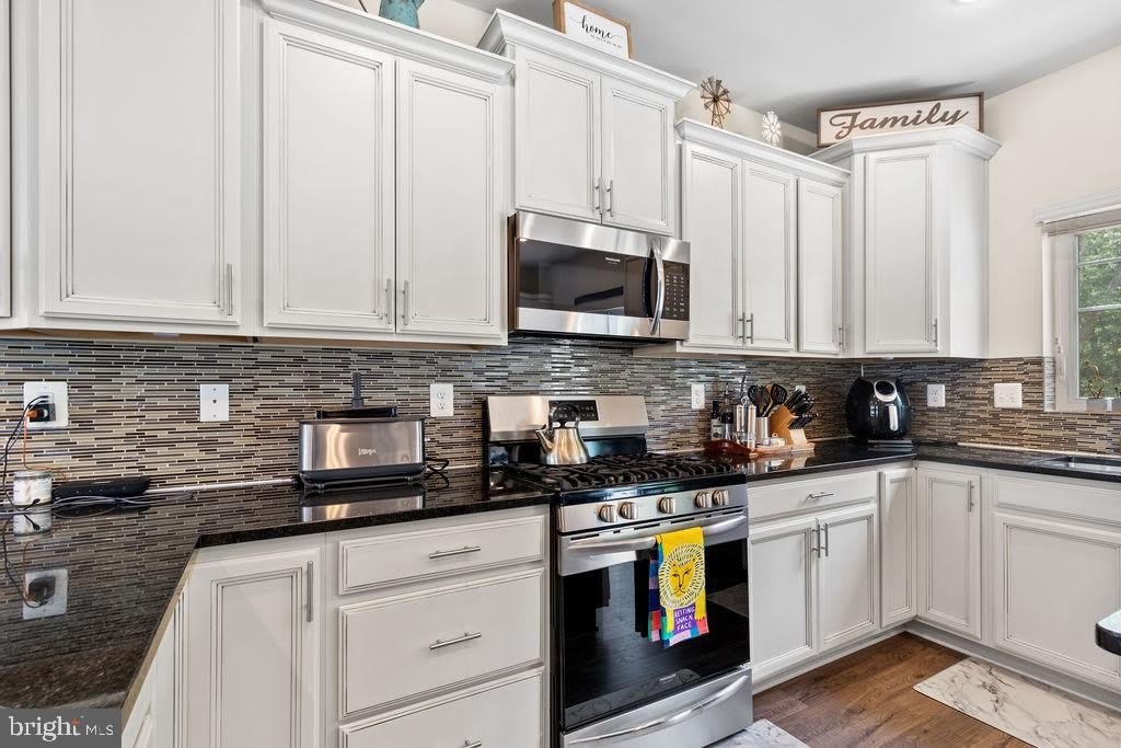 1035 EDENBERRY Way – photo 4