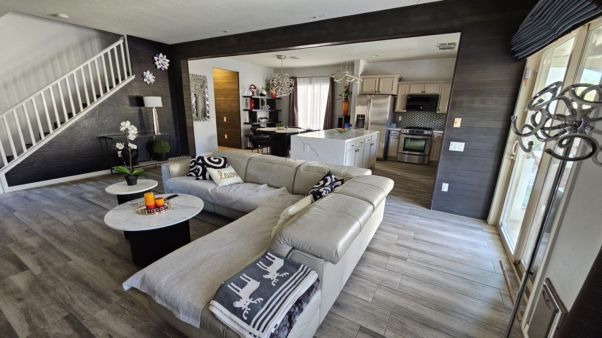 Fully Furnished 3BD/3BA Home in Mountains Edge with Private Pool & Balcony – photo 2