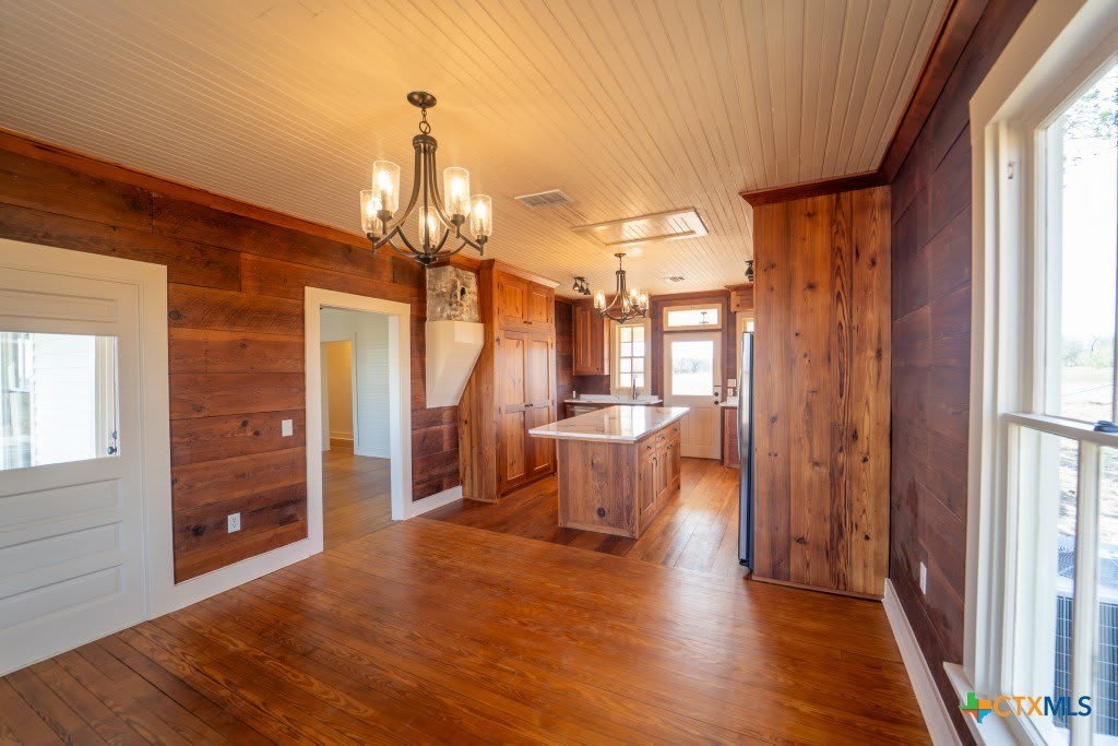 14851 U S Hwy 87 – photo 5