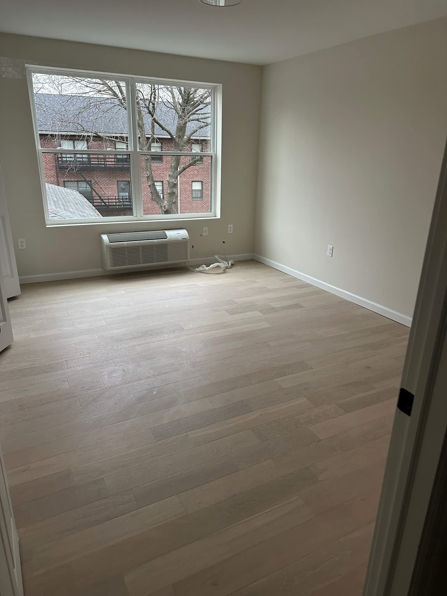 178-184 Sixth Street – photo 3