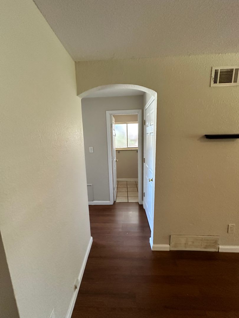 2 Bed, 1 Bath Patio TownHome in the Clayton Neighborhood – photo 4