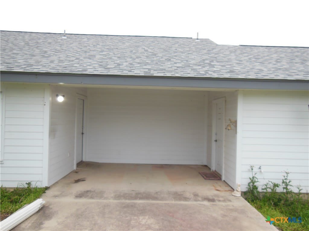 1830 Coffee Road – photo 3