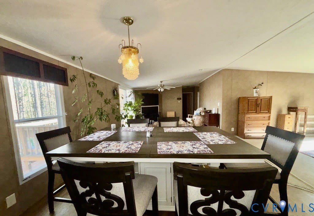 1585 Ullainee Road – photo 3