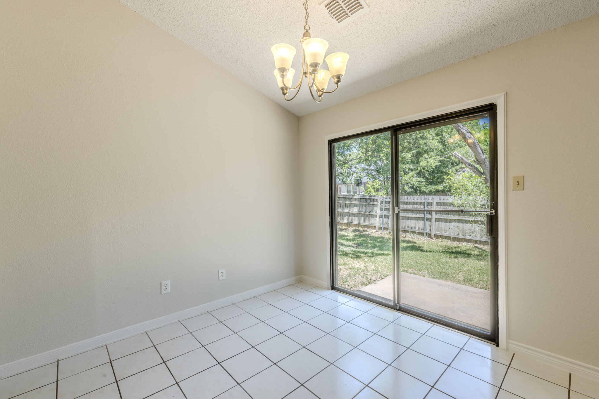 1802 Verbena Way – photo 5