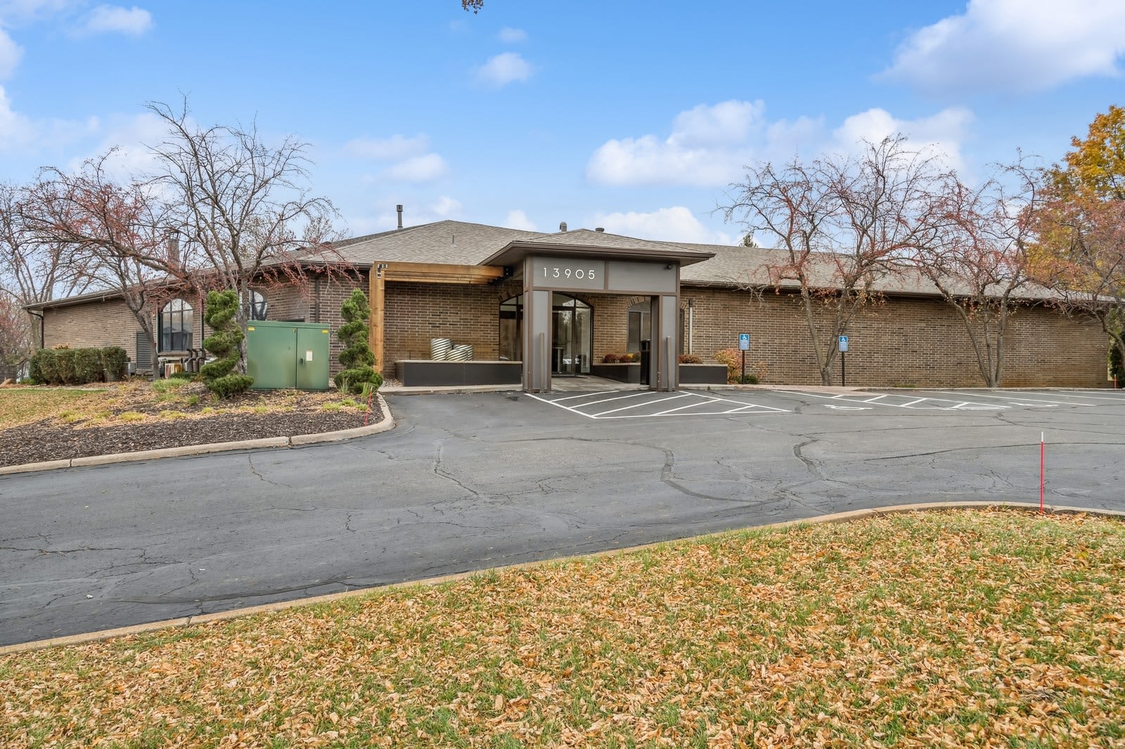 Reserve Eden Prairie – photo 5