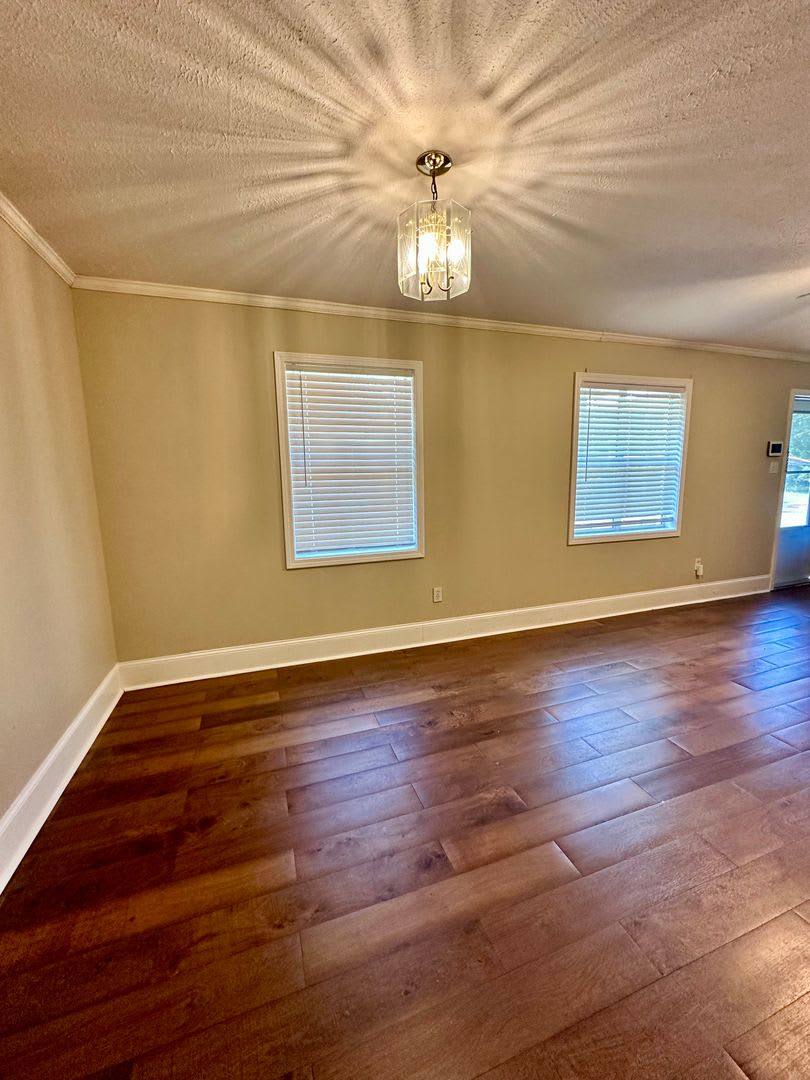 Cute 3 Bedroom Home In South Jackson – photo 5