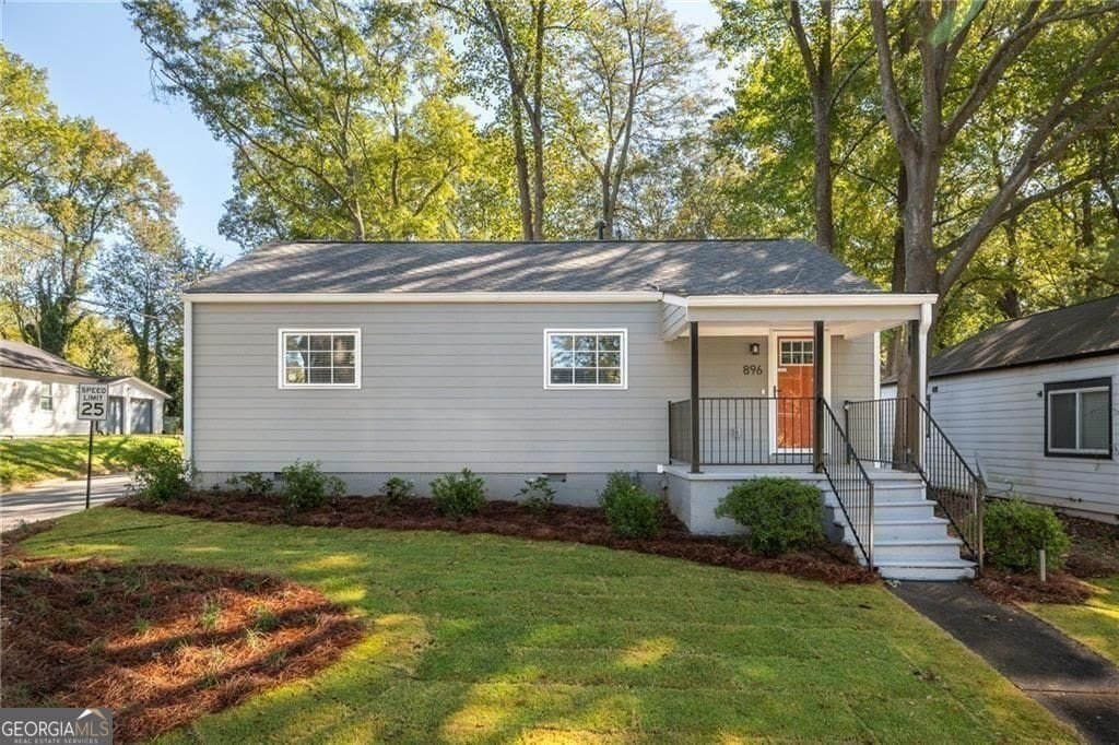 896 Oakland Drive – photo 1