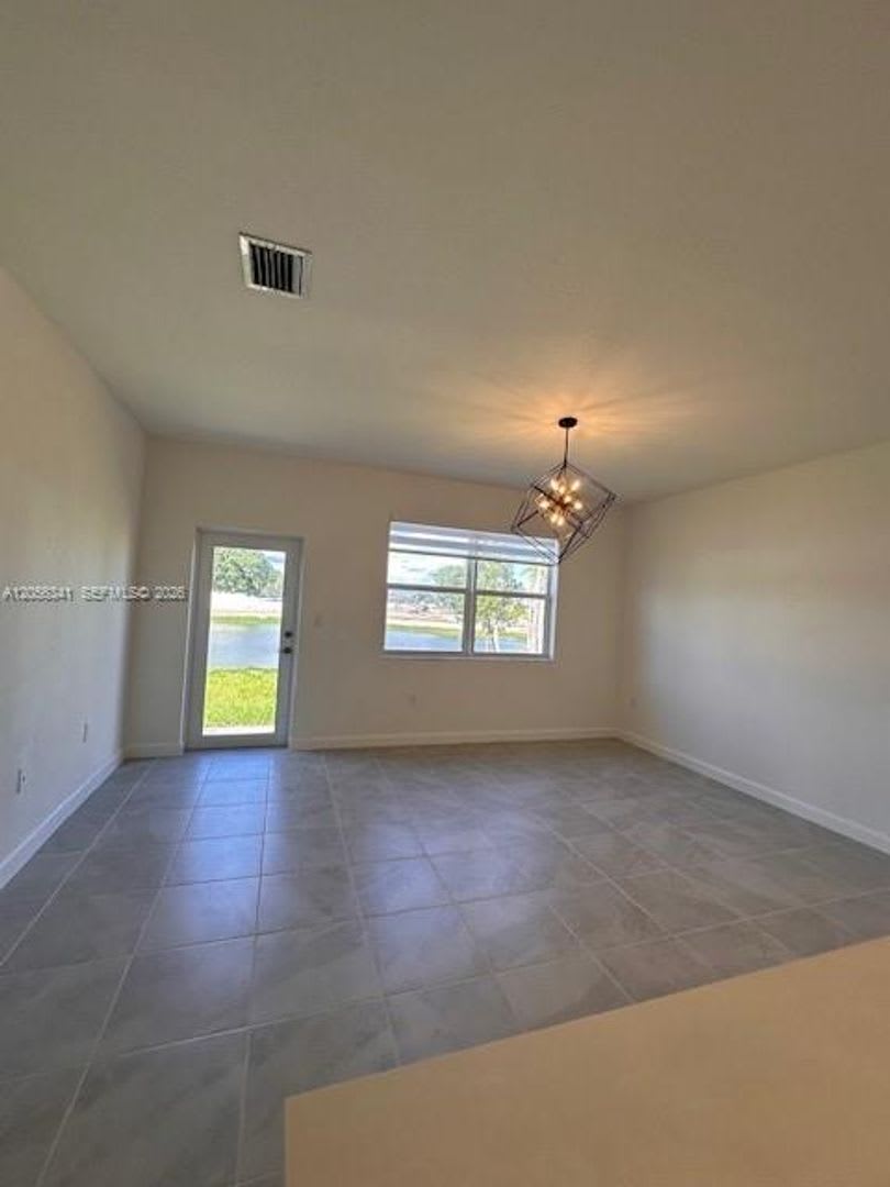 2265 SE 30th Street Master, Homestead, FL 33035 – photo 2