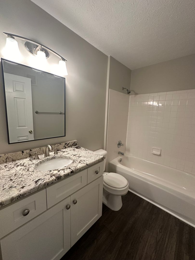 Worthington Glen Condo For Rent 2Br 2Ba With Garage And Bonus Room – photo 3