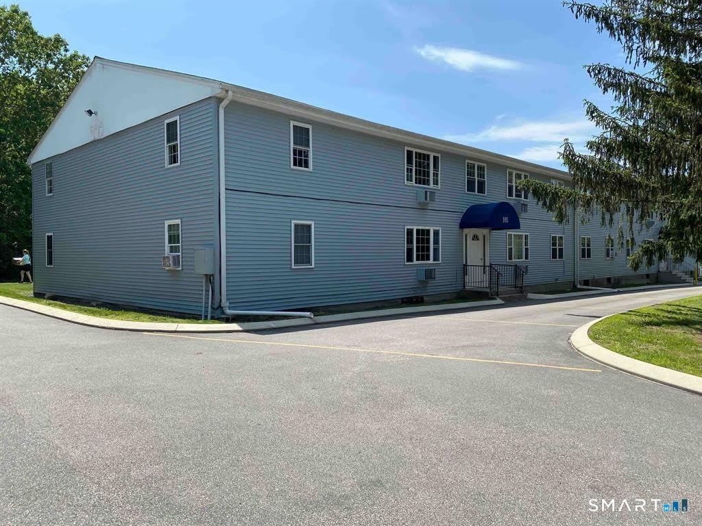 105 Horse Pond Road – photo 1
