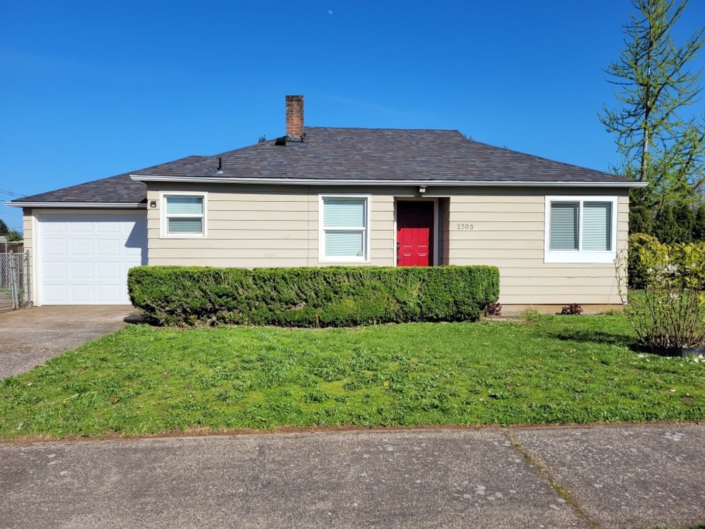 Charming Rose Village Home on Corner Lot for Lease – photo 1