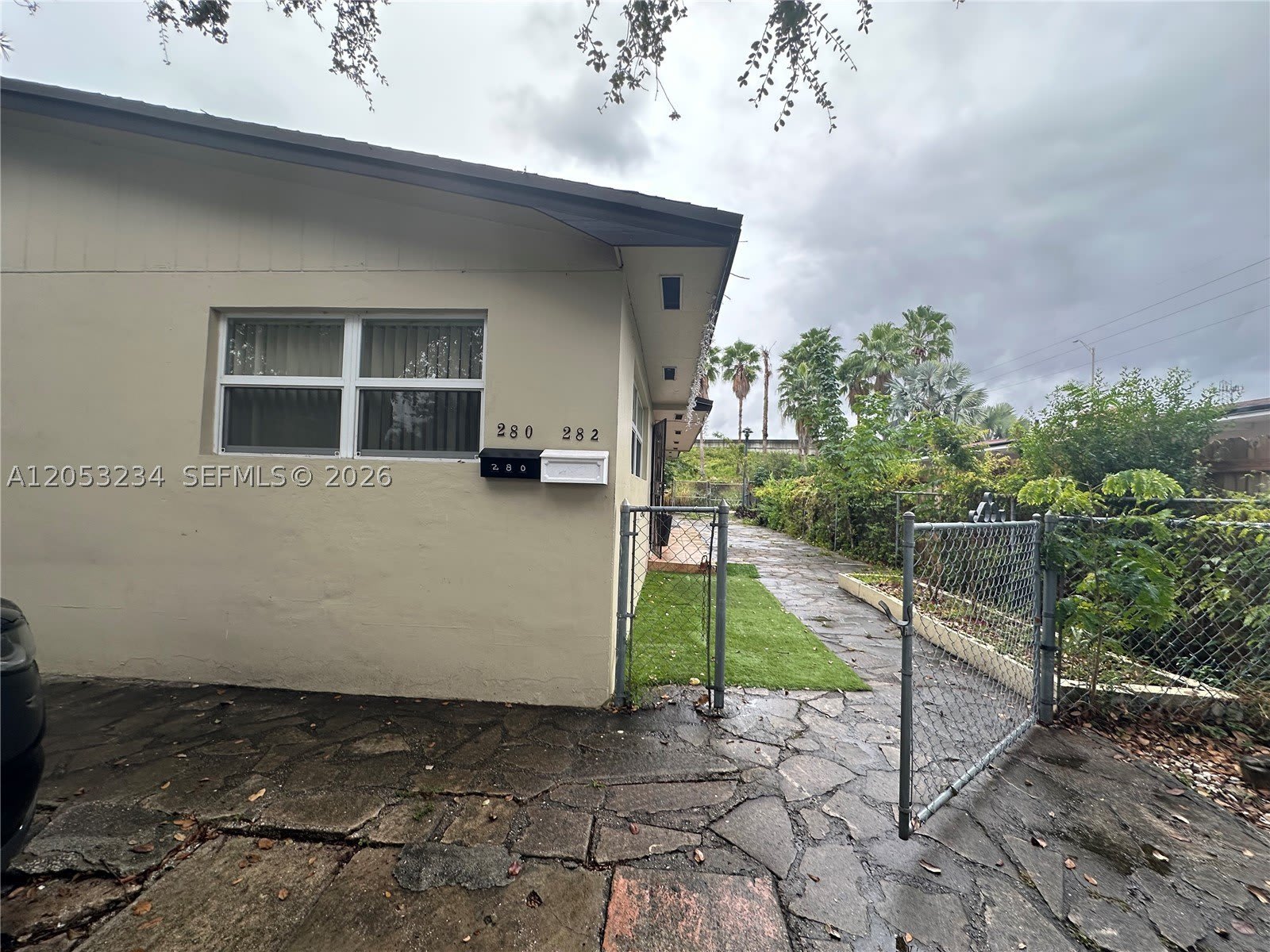 280 NW 39th St – photo 3