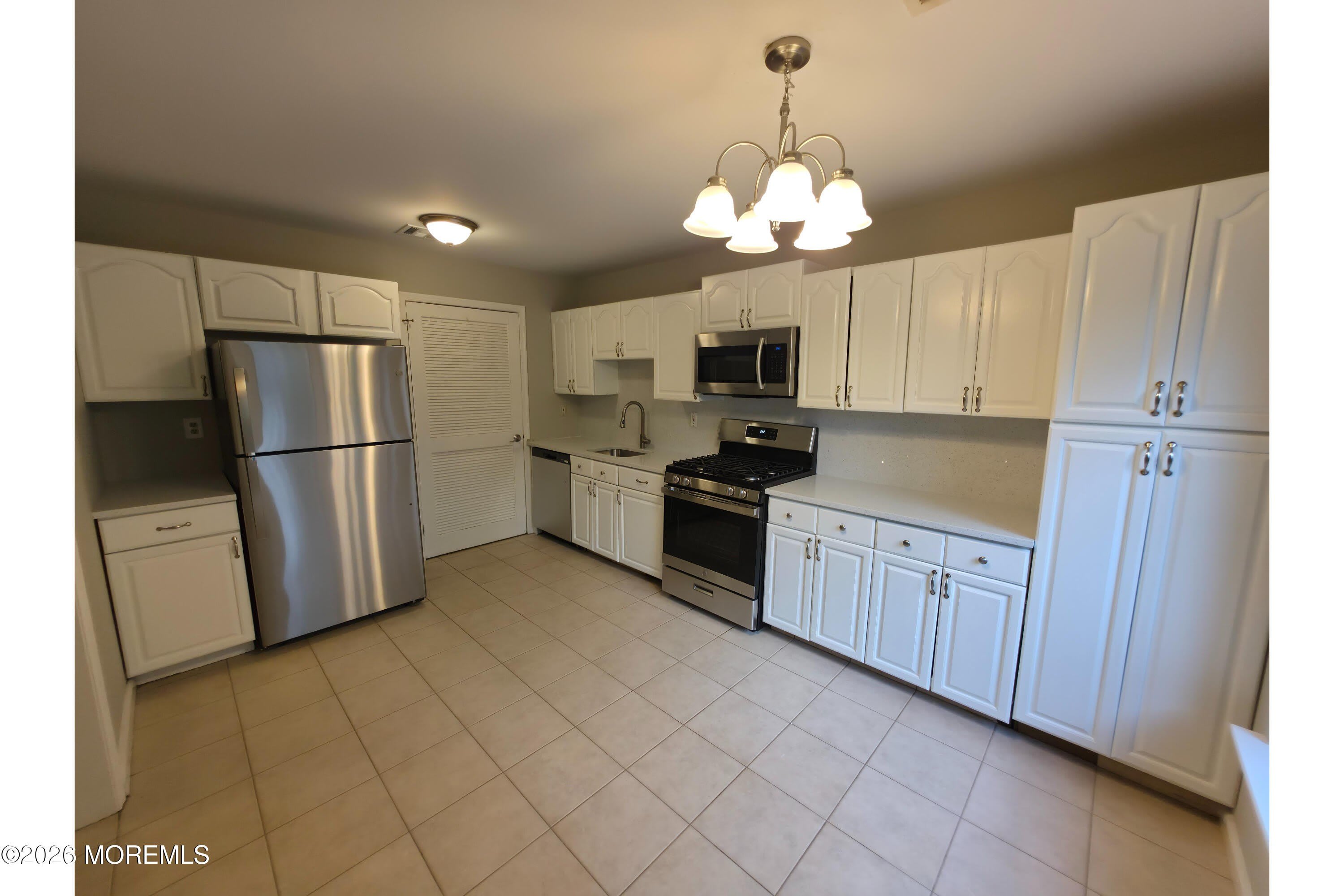 283 Plum Drive – photo 2