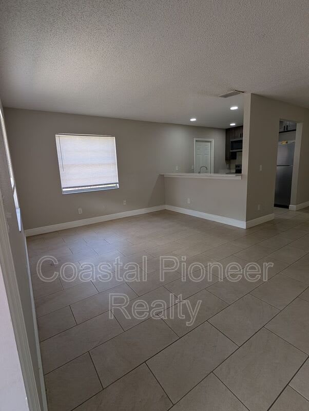 5811 4th St E – photo 5
