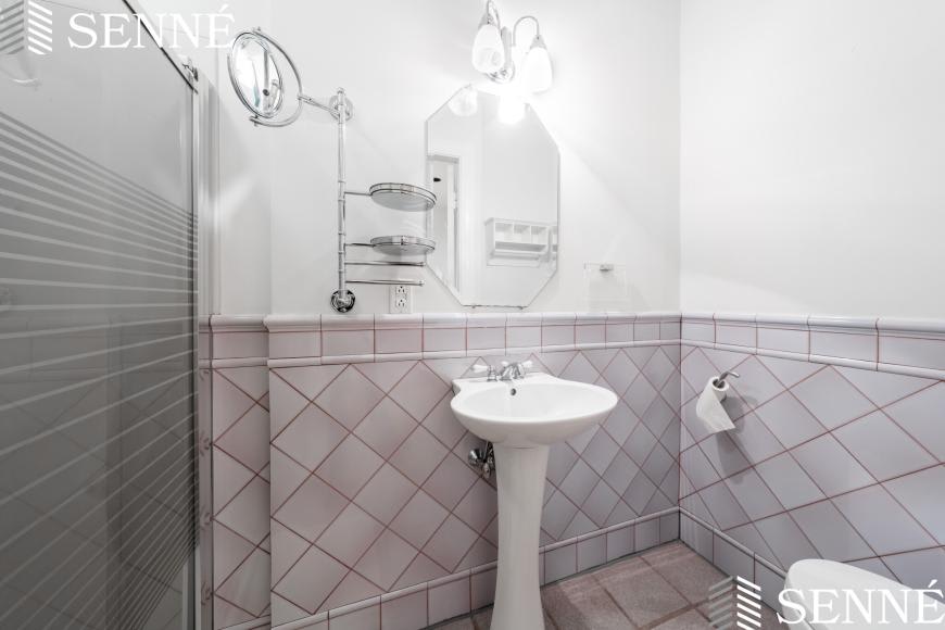 218 Commonwealth Ave. – photo 5