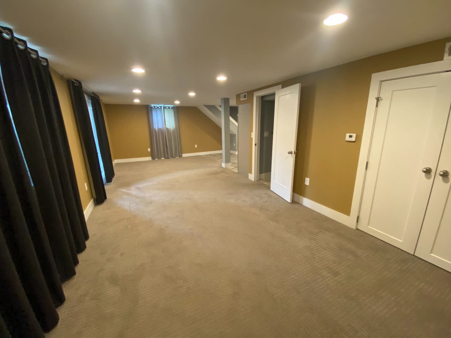 Renovated 1 Bedroom 1 Bath Basement Apartment Located In Charlotte Park Minutes To Nashville West Pet Friendly Fenced Yard 6 Miles To Vandy – photo 4