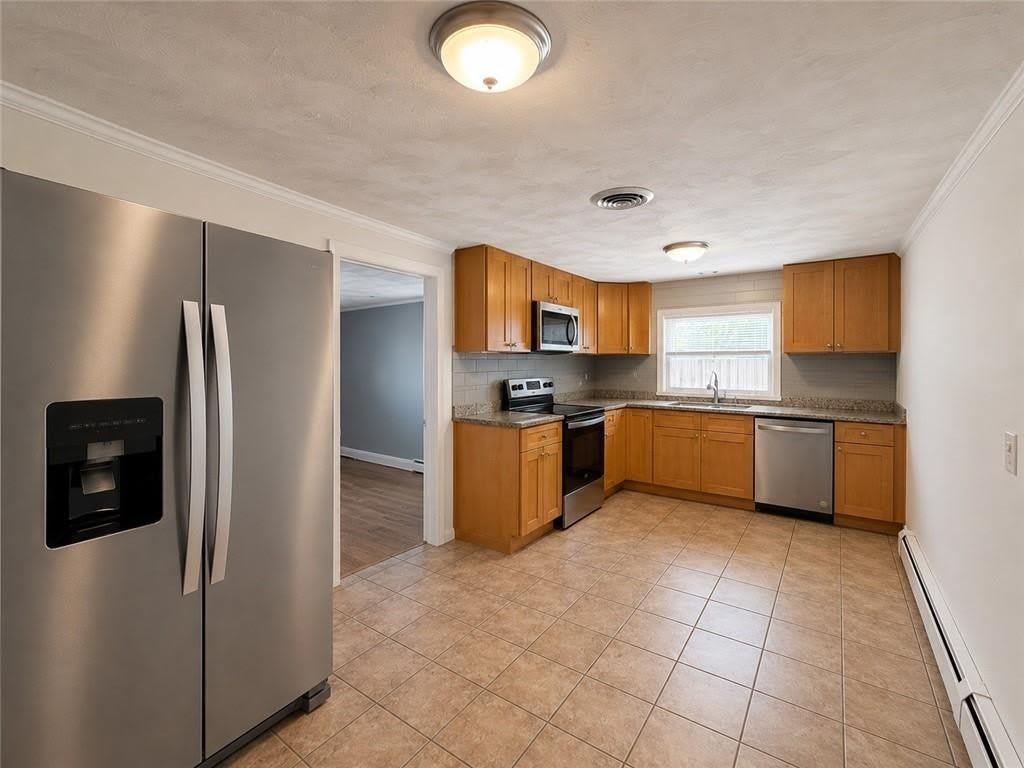 31 Foster Street – photo 1