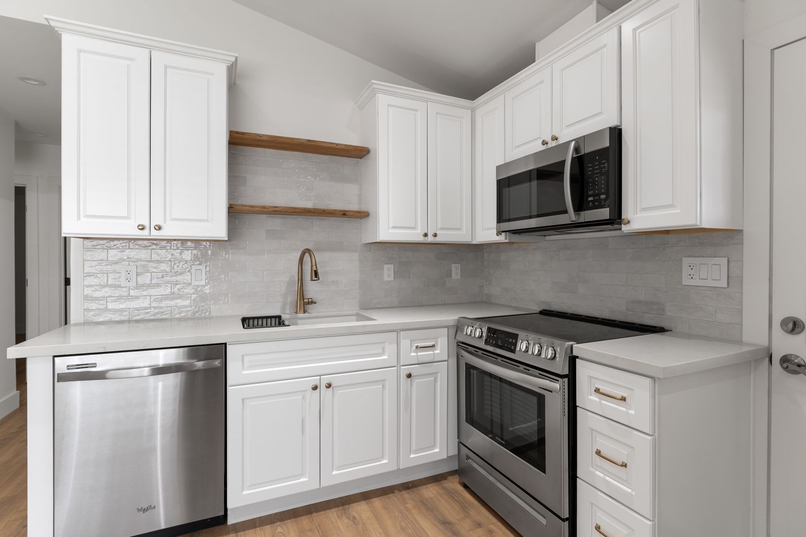 Remodeled 2 bedroom 1 bath in Tempe! – photo 5