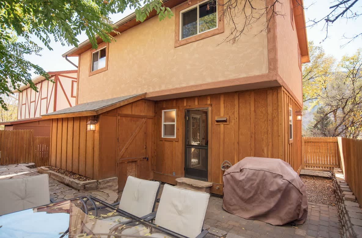451 Mountain Shadow Drive – photo 4