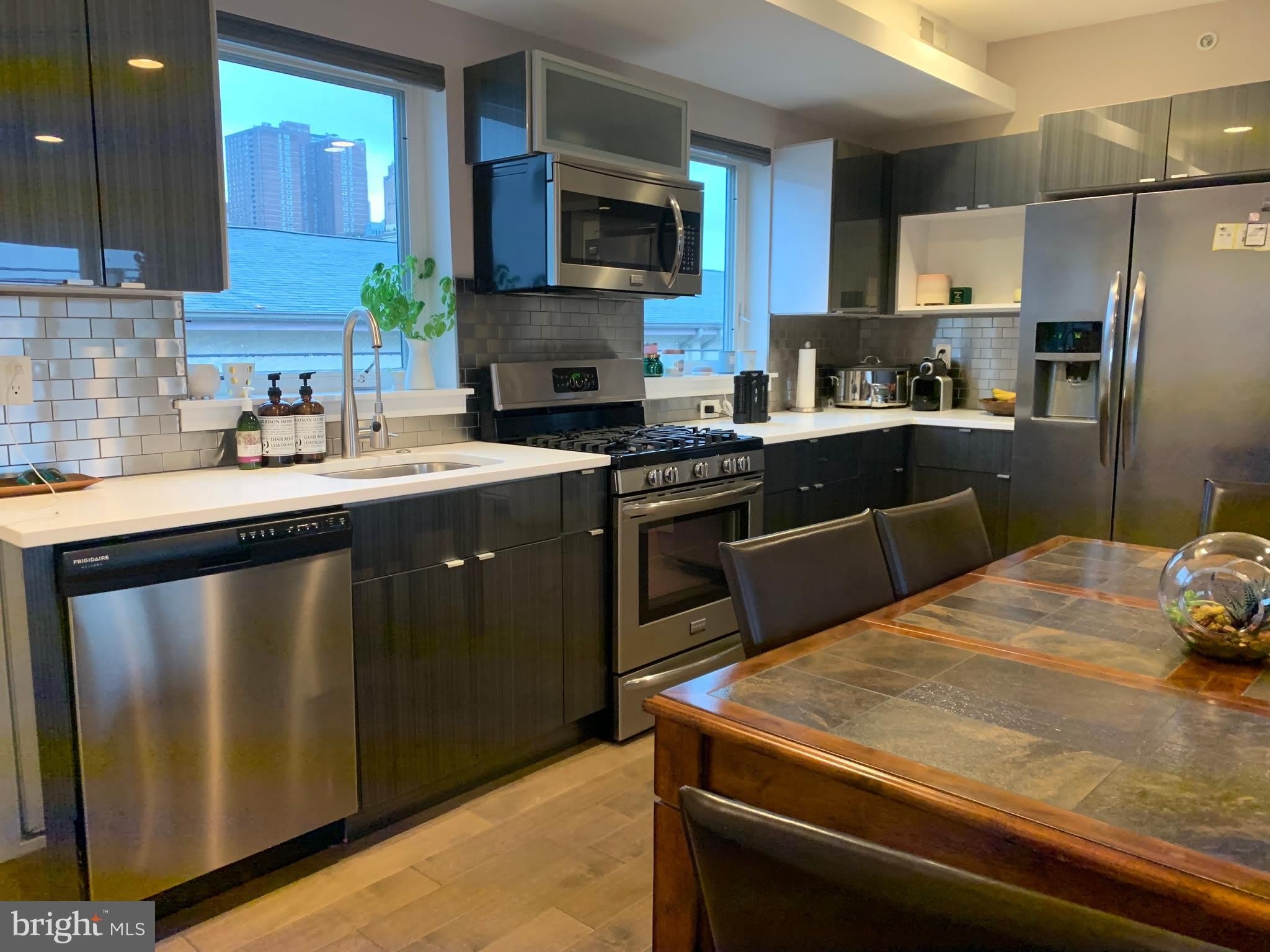 1701 SOUTH Street – photo 2
