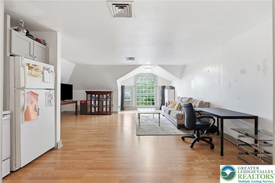 202 N 17th Street – photo 4