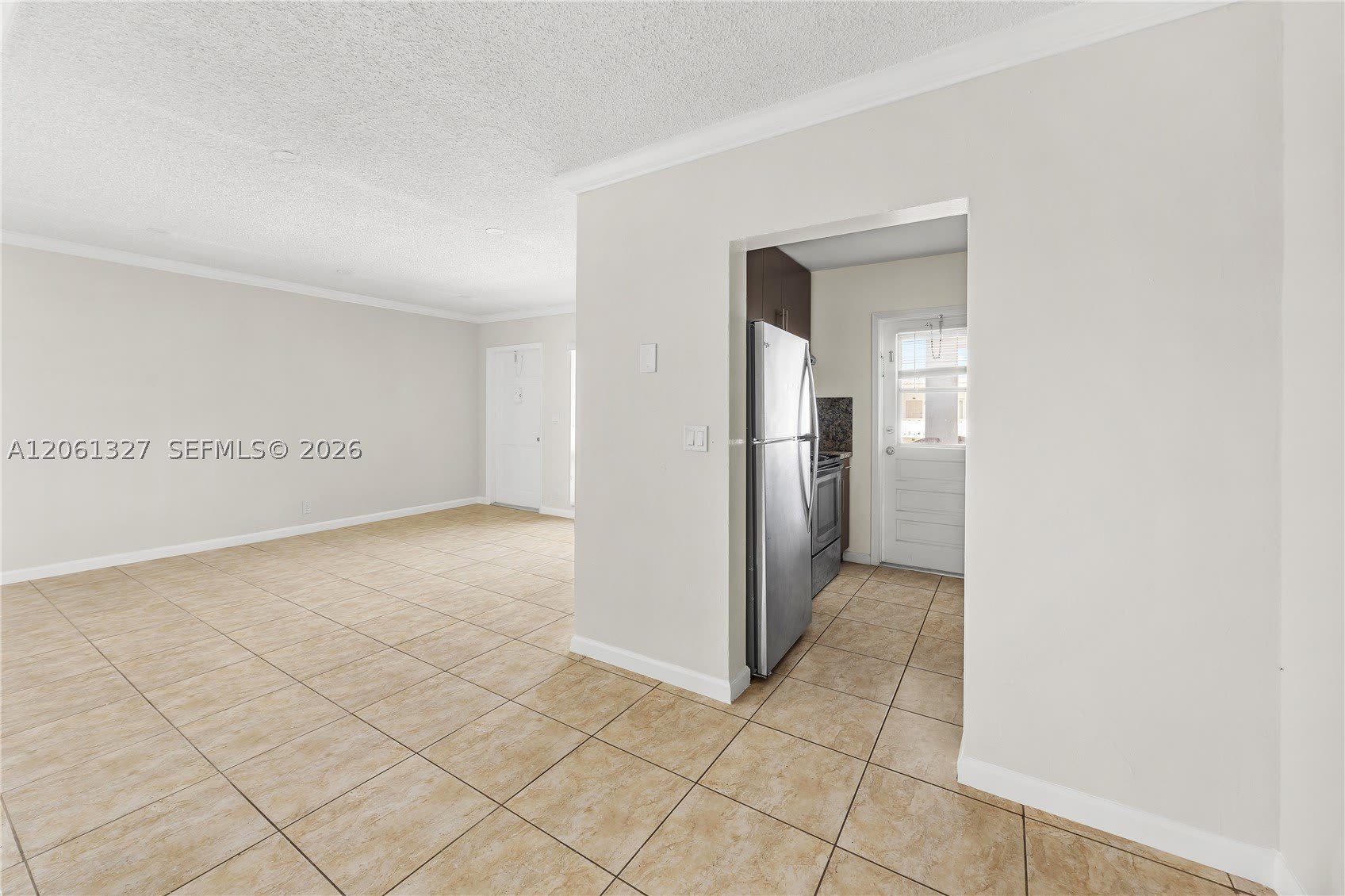 5420 Hollywood Blvd – photo 4