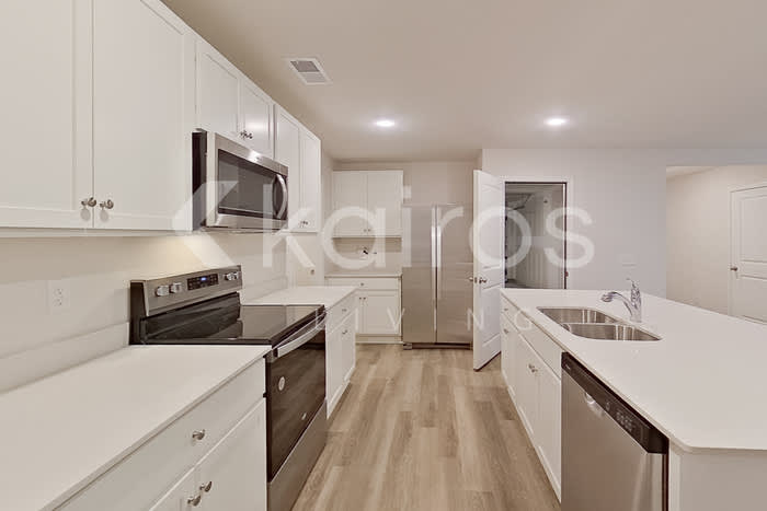 129 Inez Avenue – photo 5