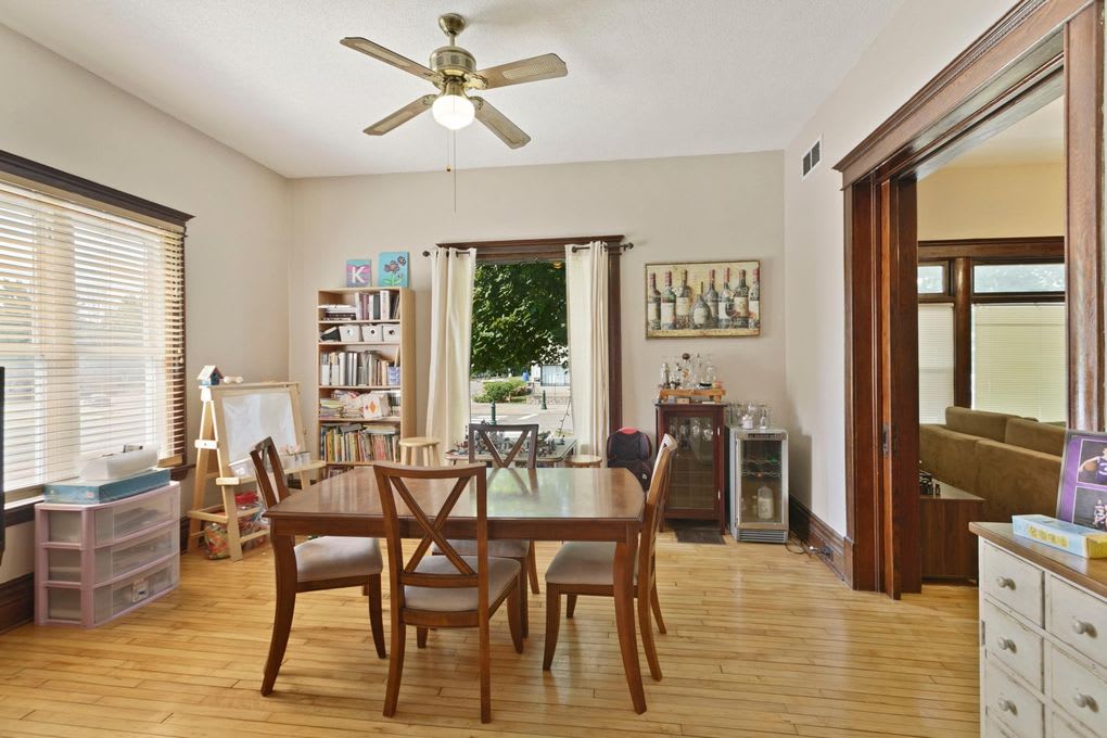 271 Nelson Blvd – photo 4
