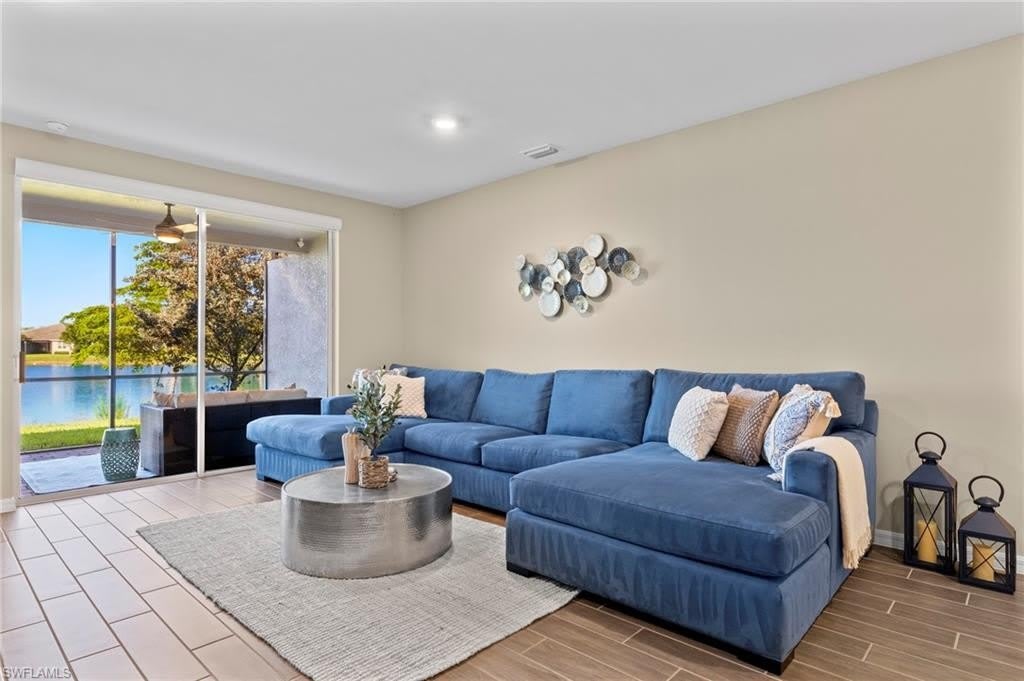 14644 Edgewater Cir – photo 3