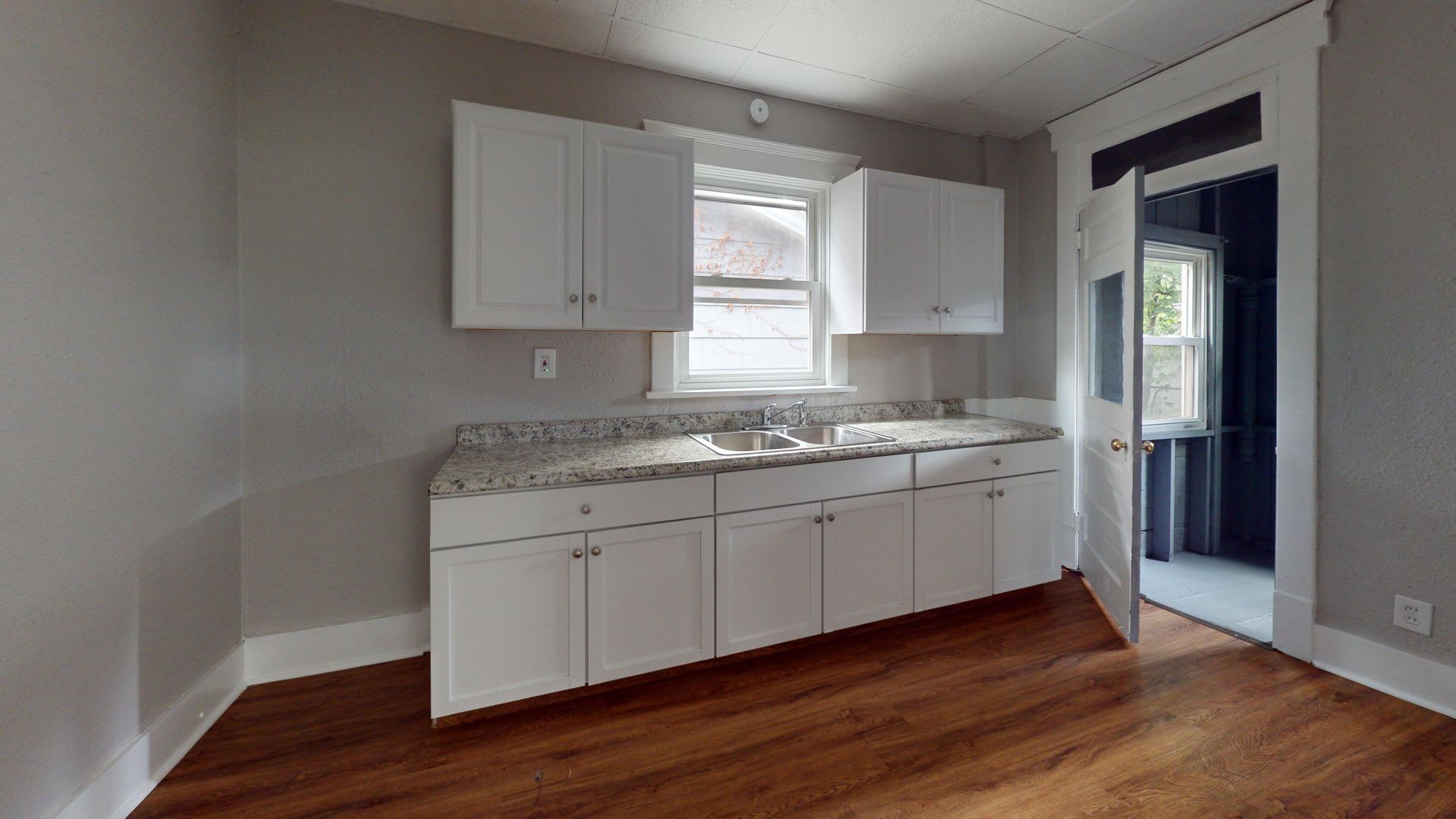 Canton 3 Bedroom – photo 3