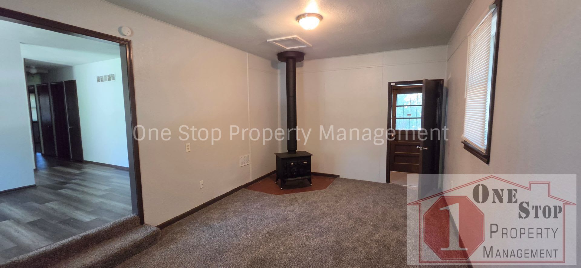 3-Bedroom, 1-Bathroom home in Kansas City – photo 2