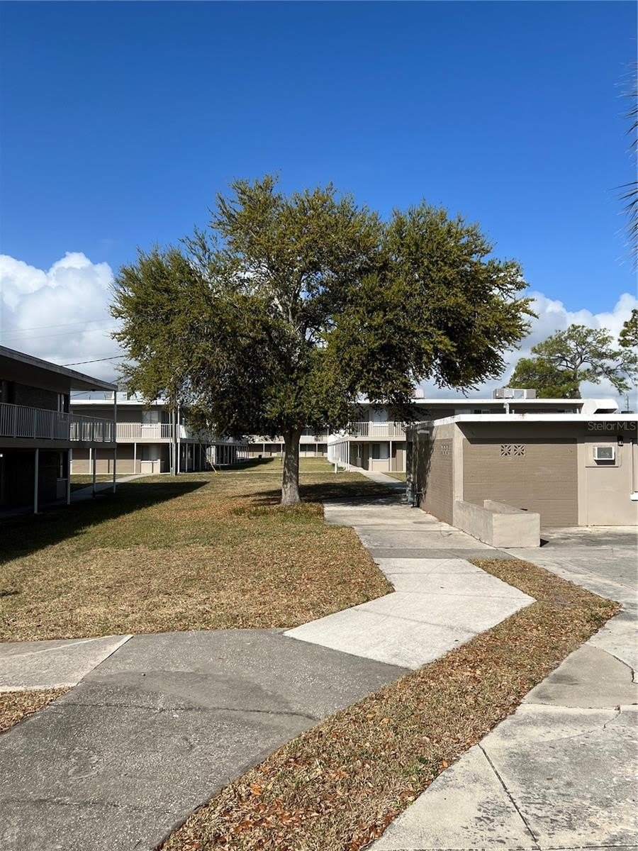 800 N FISKE Boulevard – photo 1