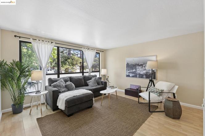 107 Clocktower Dr # RZ281049HQ – photo 2